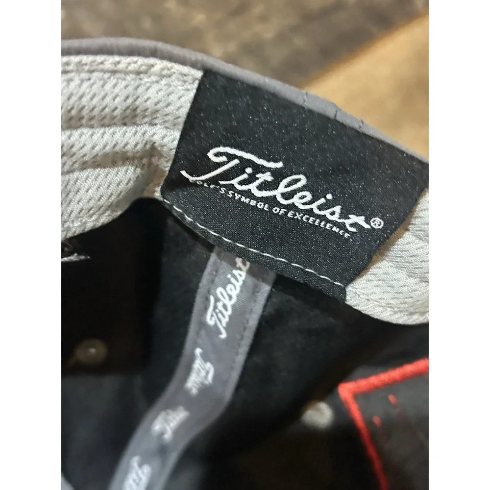 Titleist Golf Tour Performance FJ/ProV1 Adjustable Hat/Cap COLOR: Grey